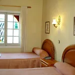 Hotel Naranjo *